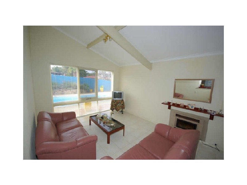 8 Dalwood Road, Swan View WA 6056