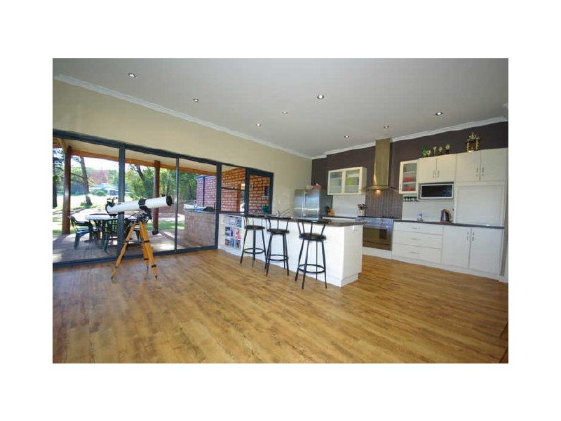 44 Carmel Road, Carmel WA 6076