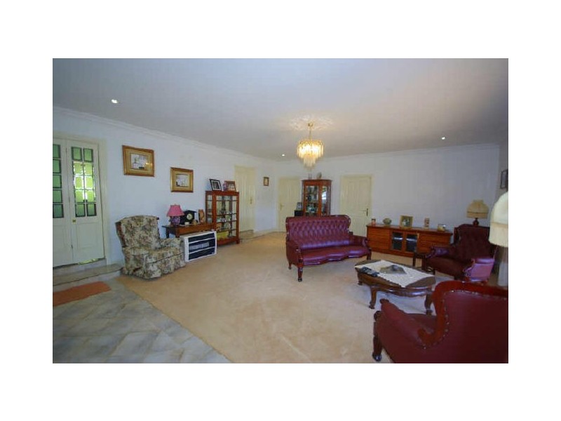 34 Boonooloo Road, Kalamunda WA 6076