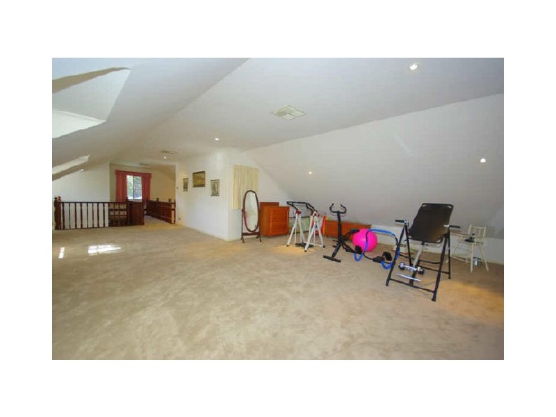 34 Boonooloo Road, Kalamunda WA 6076