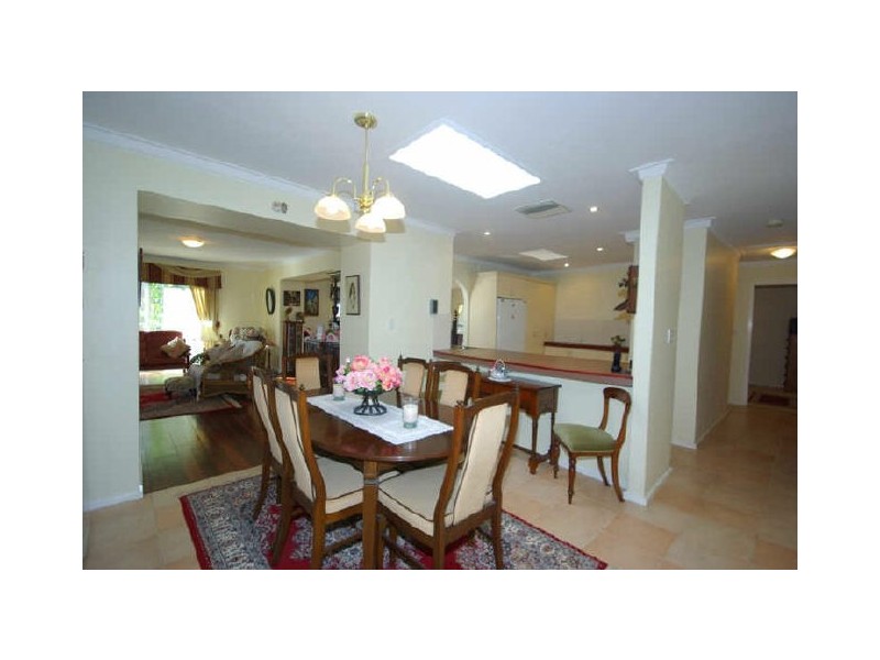 46 Kadina Road, Gooseberry Hill WA 6076