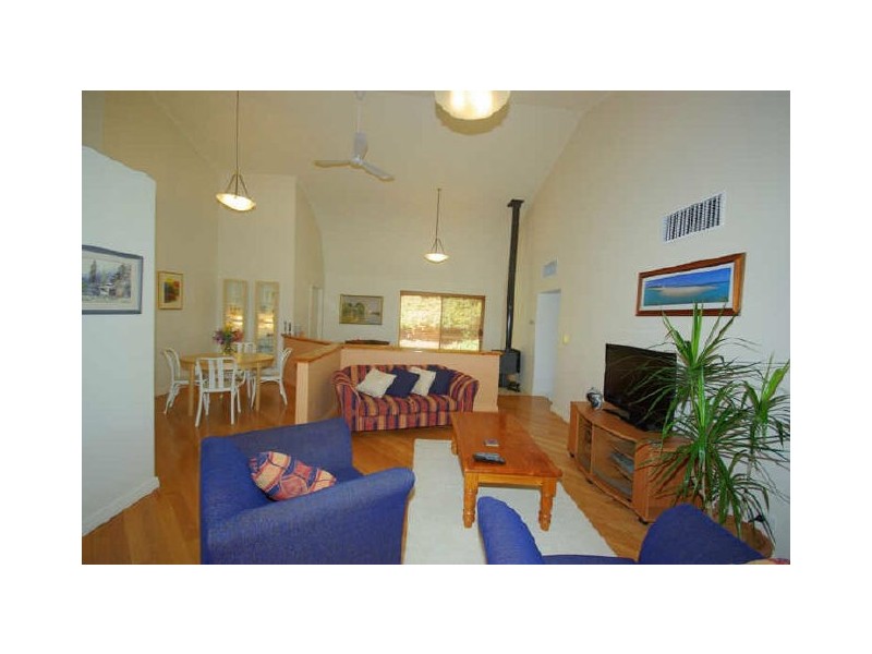 21 Grenville Road, Gooseberry Hill WA 6076