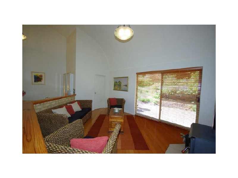 21 Grenville Road, Gooseberry Hill WA 6076