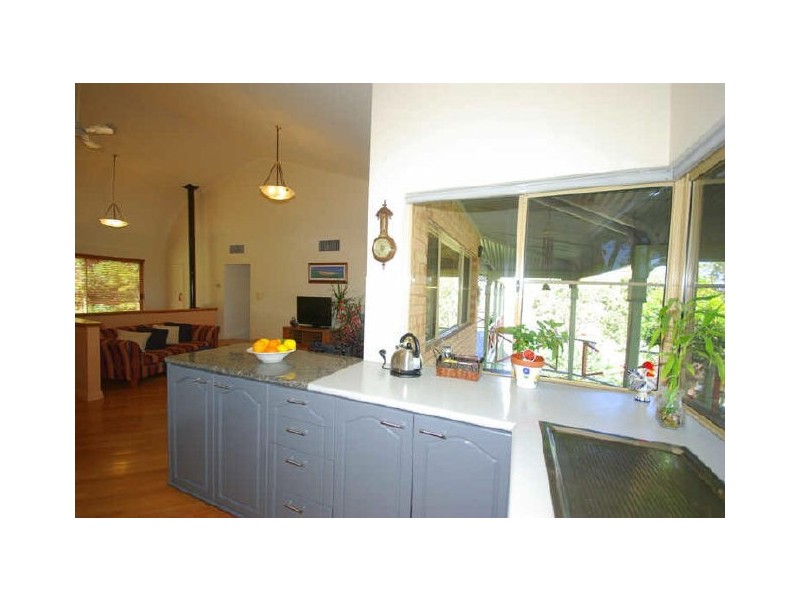 21 Grenville Road, Gooseberry Hill WA 6076