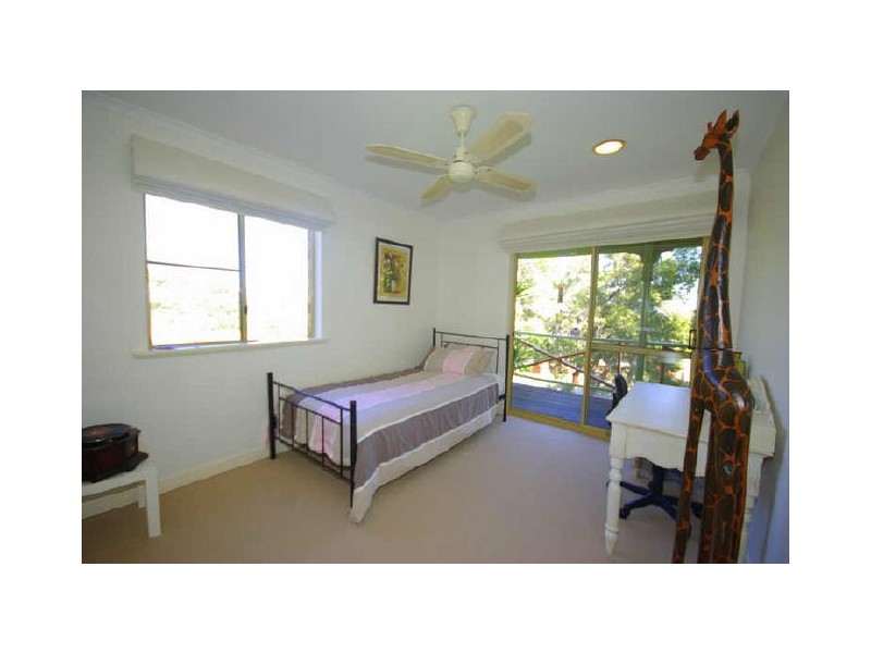 21 Grenville Road, Gooseberry Hill WA 6076