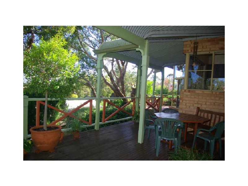 21 Grenville Road, Gooseberry Hill WA 6076