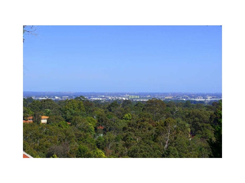 21 Grenville Road, Gooseberry Hill WA 6076