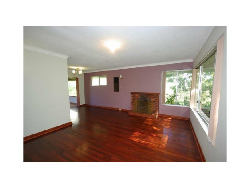 17 Pipers Place, Kalamunda WA 6076