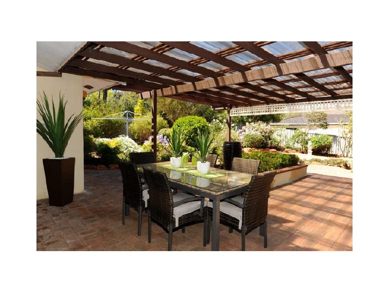 6 Tella Street, Gooseberry Hill WA 6076