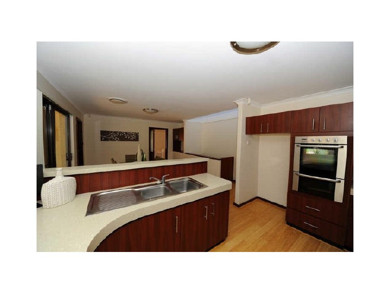 6 Tella Street, Gooseberry Hill WA 6076