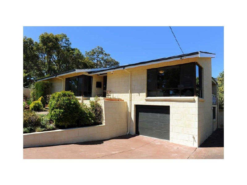 6 Tella Street, Gooseberry Hill WA 6076