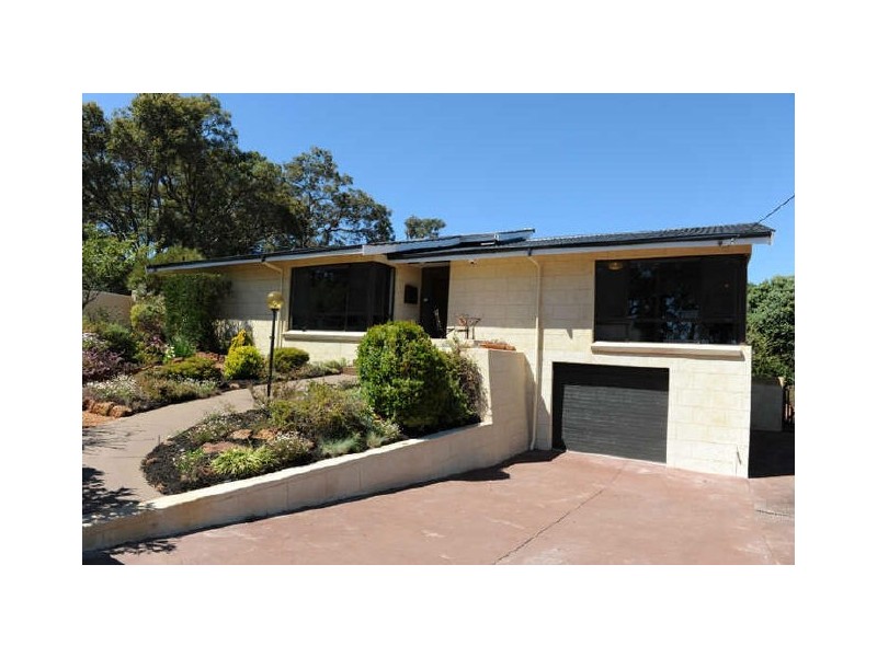 6 Tella Street, Gooseberry Hill WA 6076