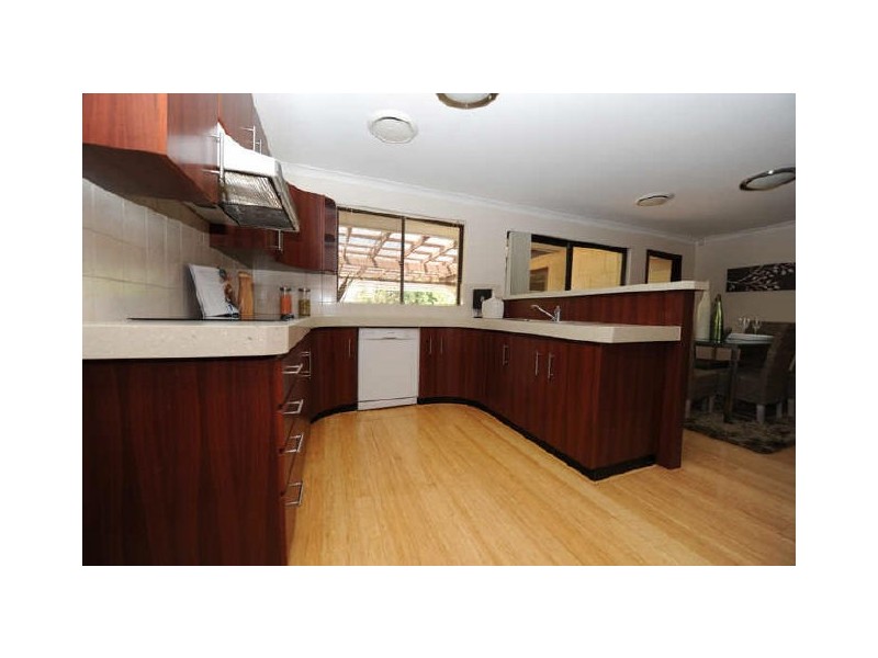 6 Tella Street, Gooseberry Hill WA 6076