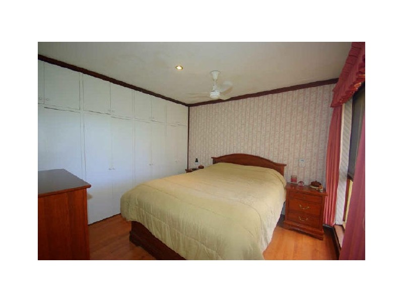 2 Hart Road, Lesmurdie WA 6076