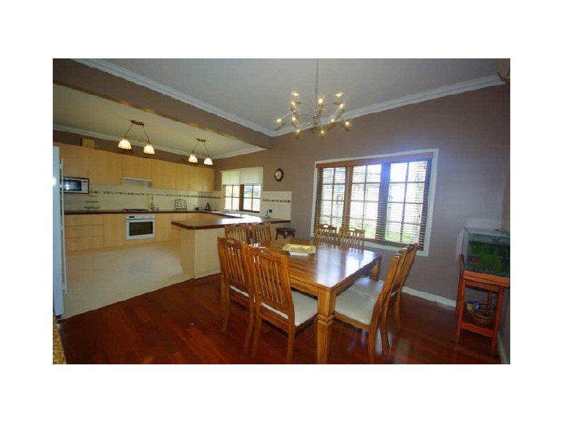 2 Yelverton Drive, Woodbridge WA 6056