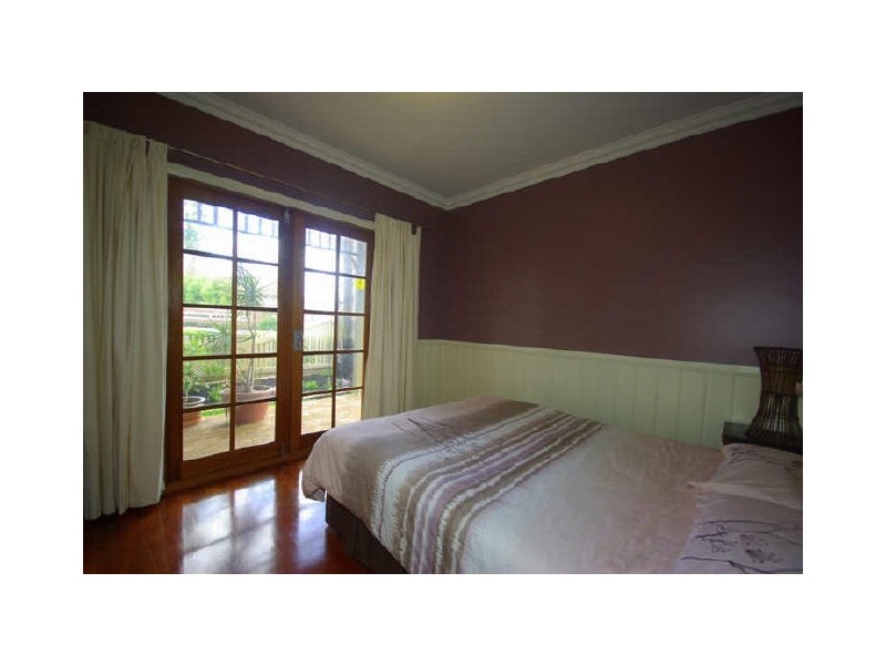 2 Yelverton Drive, Woodbridge WA 6056