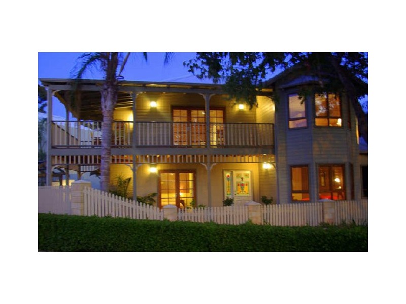 2 Yelverton Drive, Woodbridge WA 6056