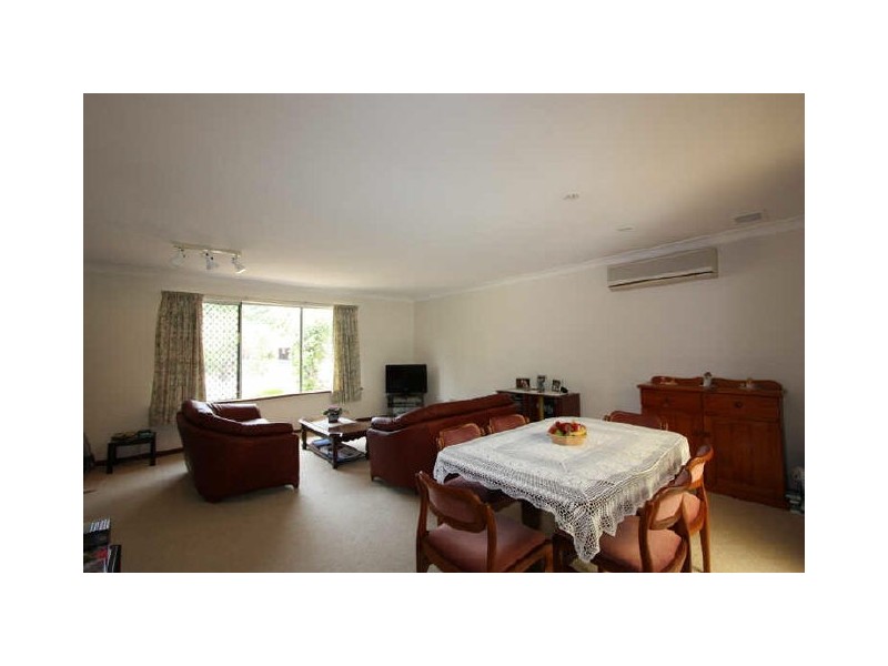 27 Barwon Street, Lesmurdie WA 6076