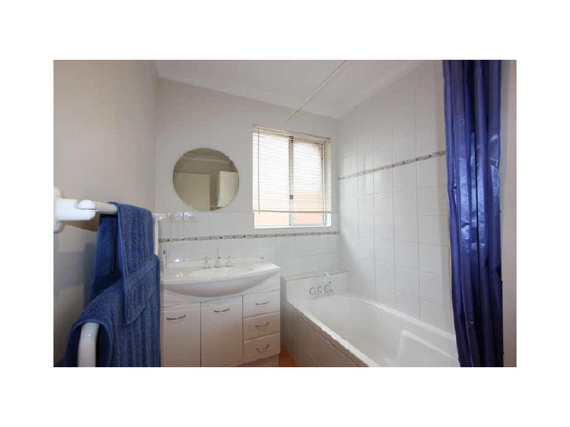 27 Barwon Street, Lesmurdie WA 6076