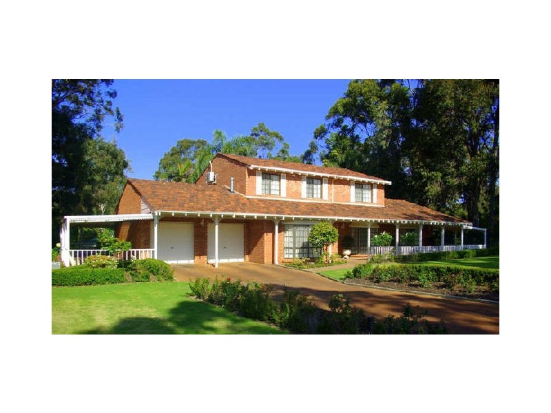 16 Sadler Drive, Gooseberry Hill WA 6076