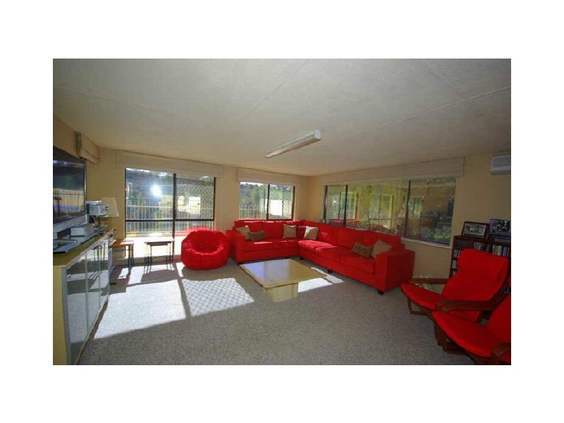 15 Torwood Drive, Gooseberry Hill WA 6076