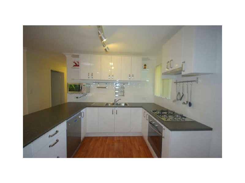 62 Orangedale Road, Lesmurdie WA 6076