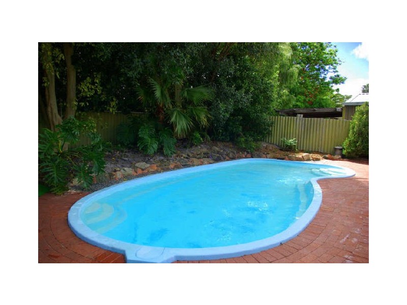 62 Orangedale Road, Lesmurdie WA 6076