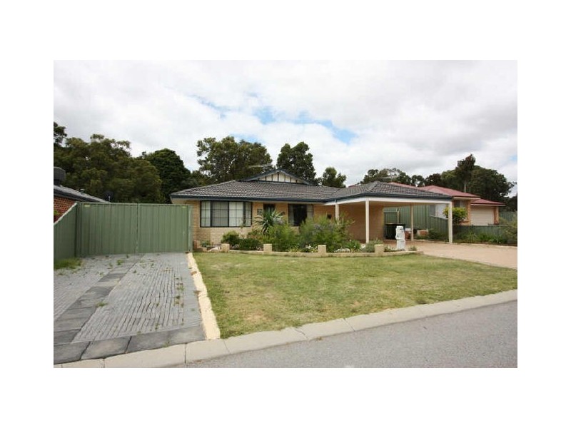 11 Kunzea Close, Maida Vale WA 6057