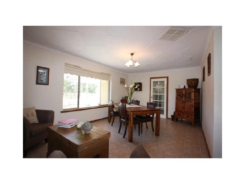 39 Lesmurdie Road East, Walliston WA 6076