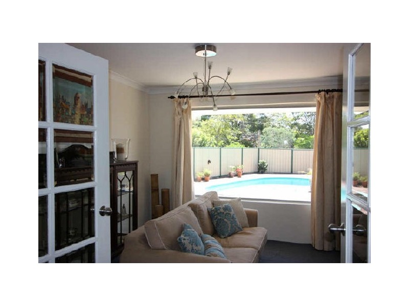 39 Lesmurdie Road East, Walliston WA 6076