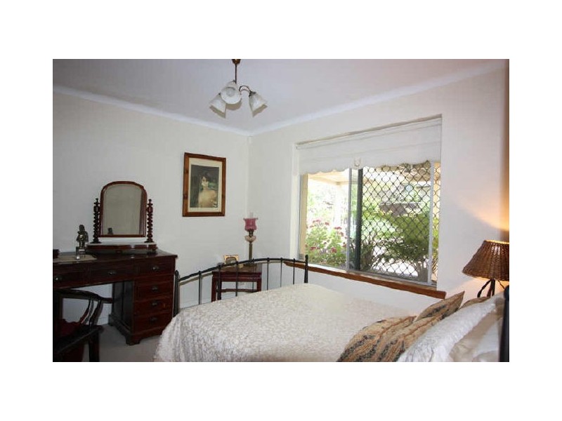 39 Lesmurdie Road East, Walliston WA 6076