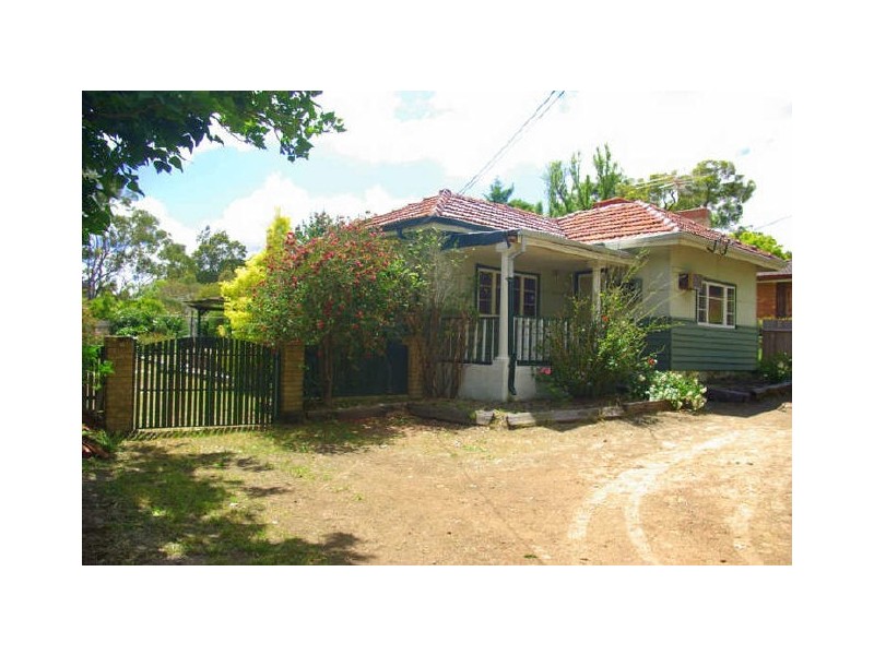 31 Crayden Road, Kalamunda WA 6076