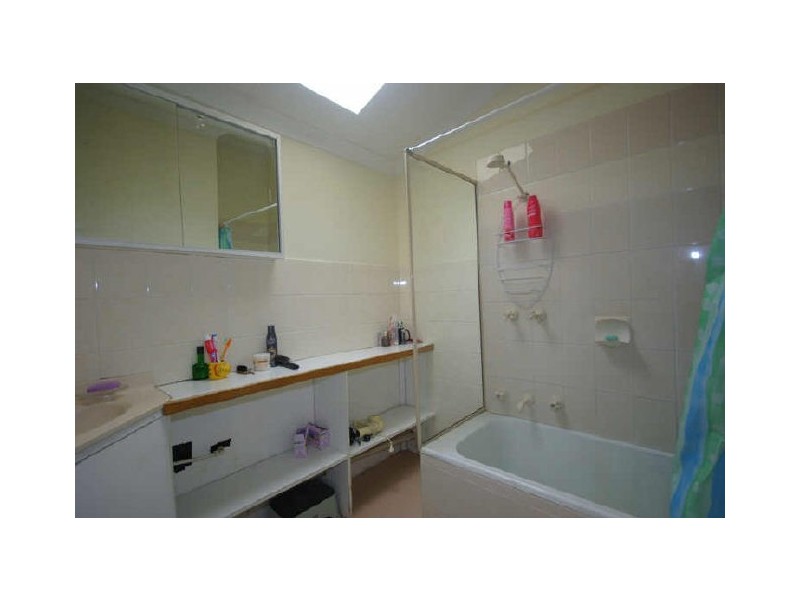 31 Crayden Road, Kalamunda WA 6076