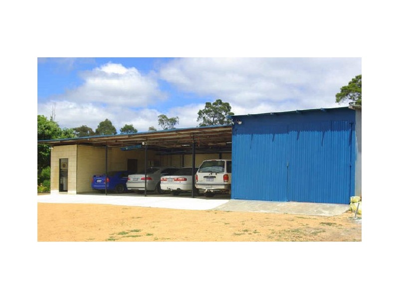 6 Repatriation Road, Pickering Brook WA 6076