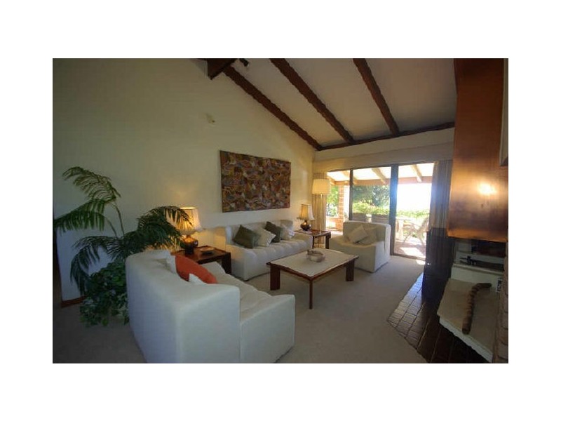 14 Marie Way, Kalamunda WA 6076