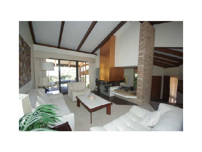 14 Marie Way, Kalamunda WA 6076