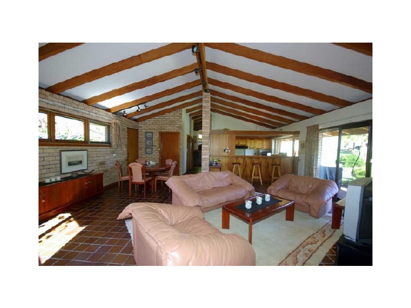 14 Marie Way, Kalamunda WA 6076