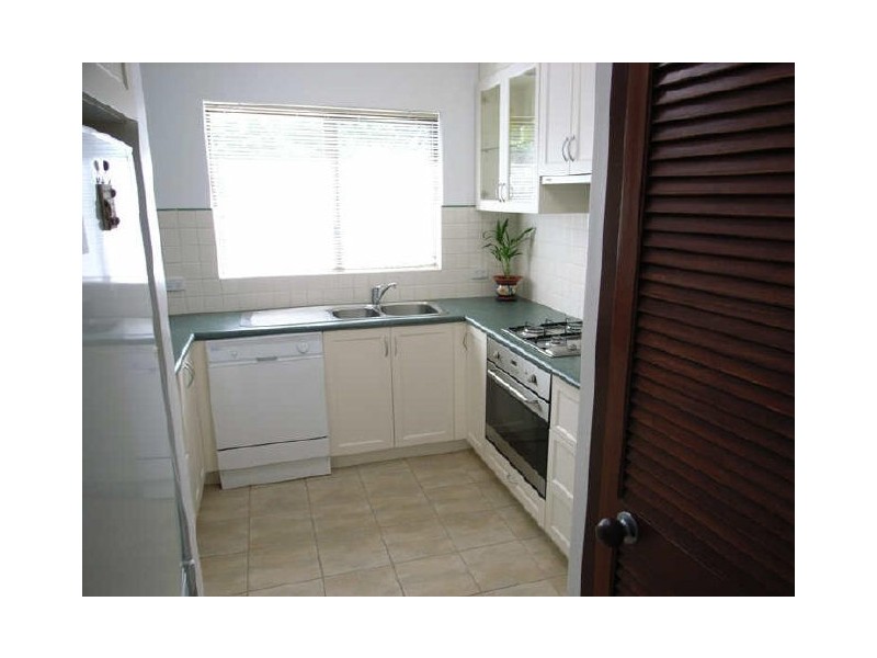 18 Robusta Road, Kalamunda WA 6076