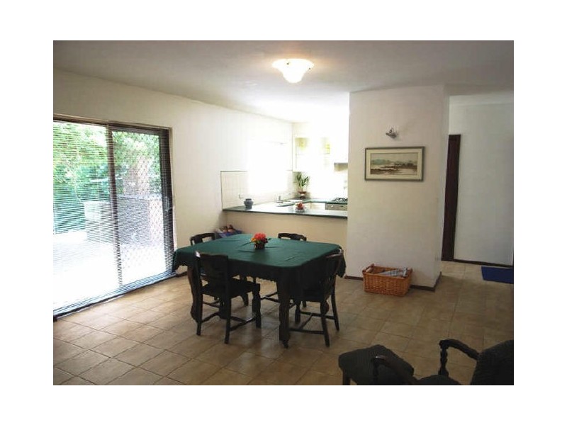 18 Robusta Road, Kalamunda WA 6076