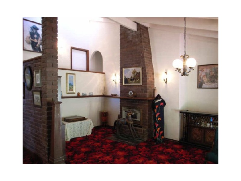 18 Robusta Road, Kalamunda WA 6076