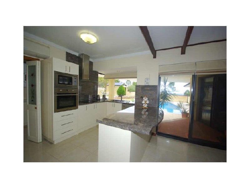 Gooseberry Hill WA 6076