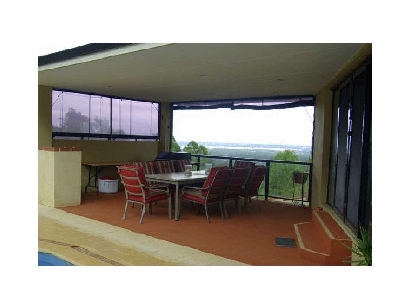 Gooseberry Hill WA 6076