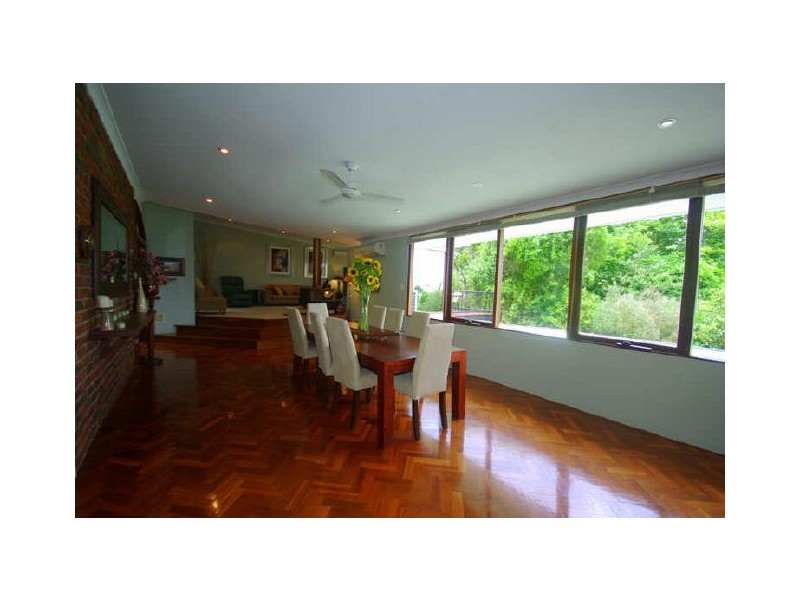 9 Faye Crescent, Gooseberry Hill WA 6076