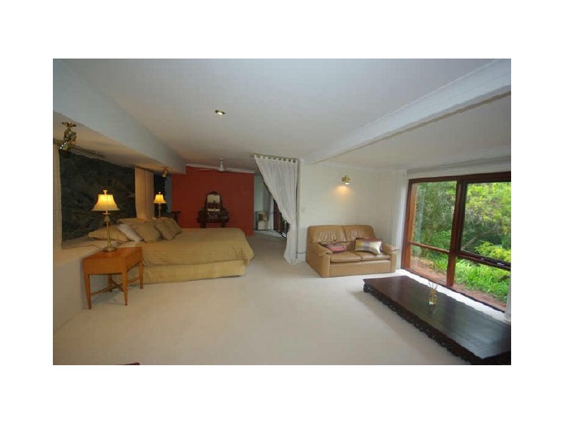 9 Faye Crescent, Gooseberry Hill WA 6076