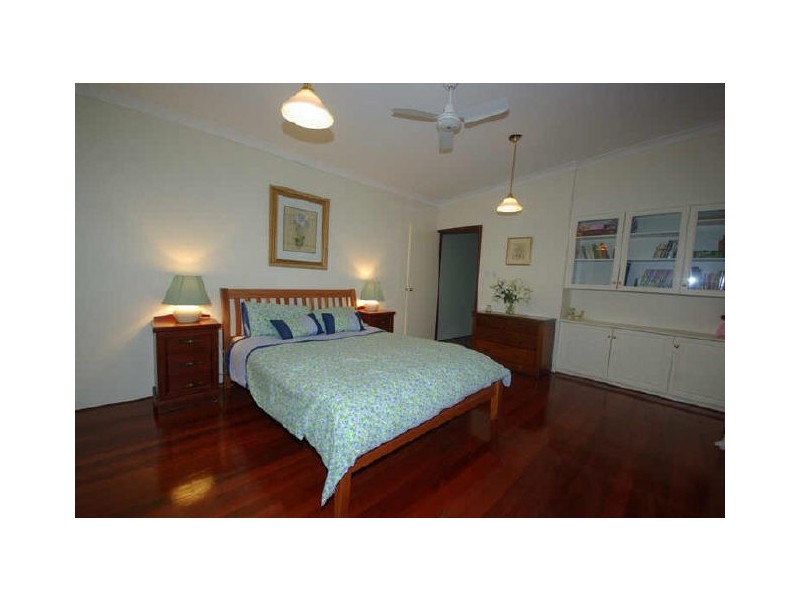 9 Faye Crescent, Gooseberry Hill WA 6076