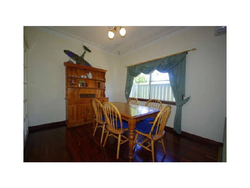 17 Peet Road, Kalamunda WA 6076