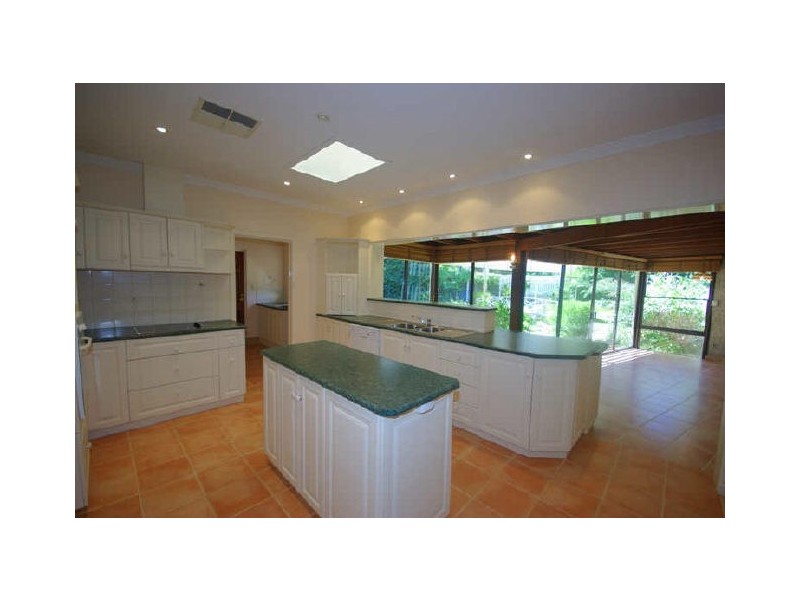 88 Falls Road, Lesmurdie WA 6076