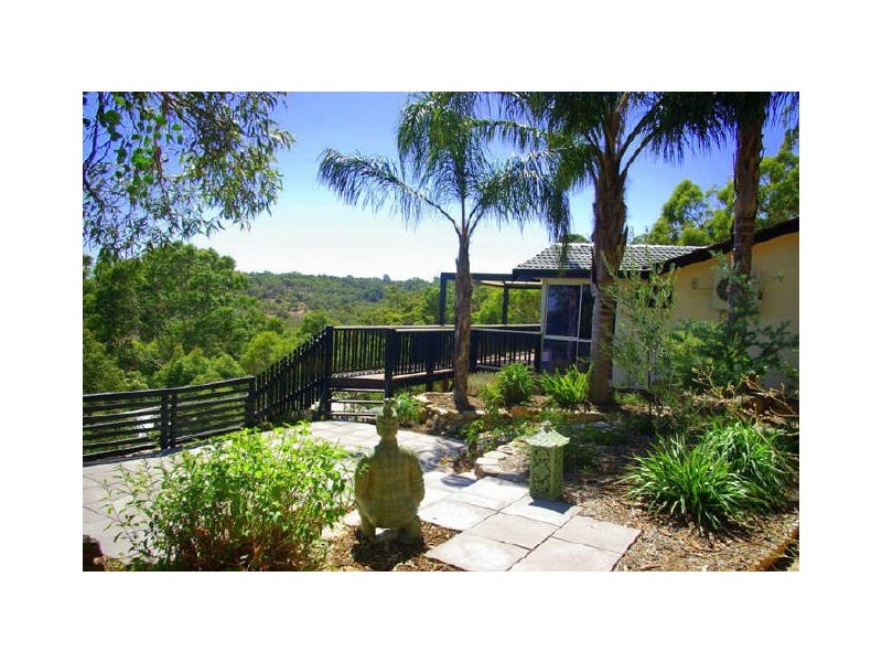 23 Prospect Crescent, Kalamunda WA 6076