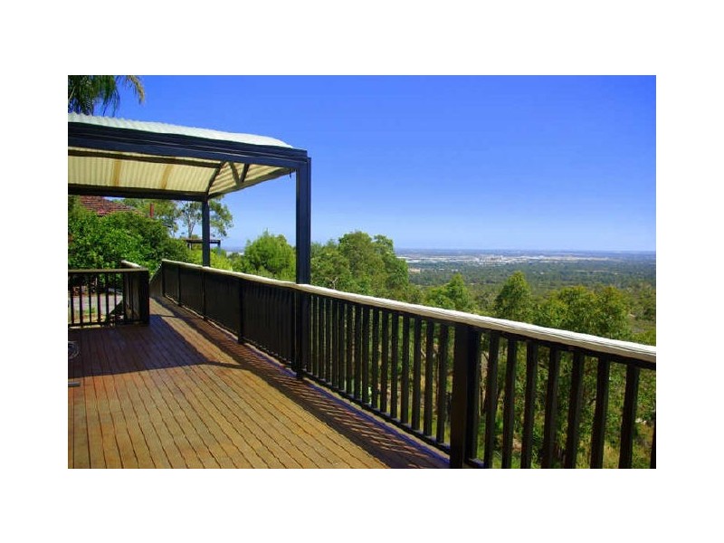 23 Prospect Crescent, Kalamunda WA 6076