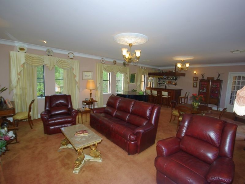 67 Railway Road, Kalamunda WA 6076